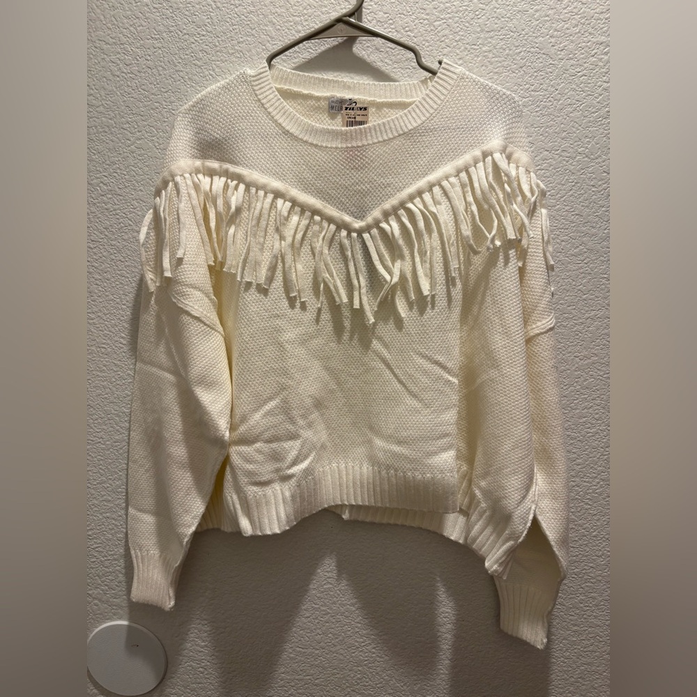 Elegant Cream Fringed Sweater